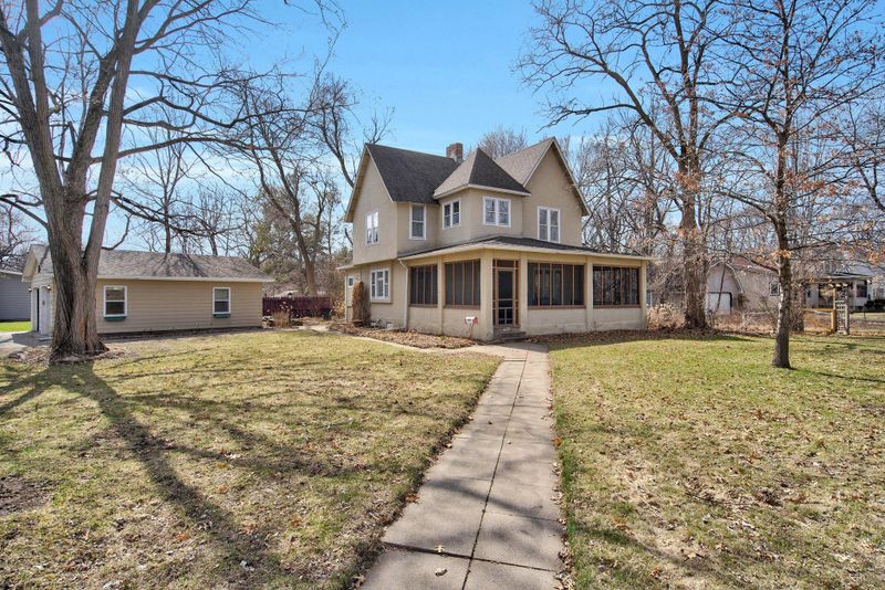 600 Park St, Anoka, MN 55303