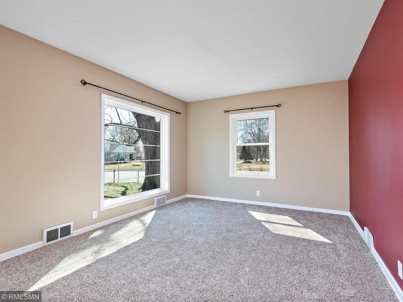 5401 Florida Ave N, Crystal, MN 55428