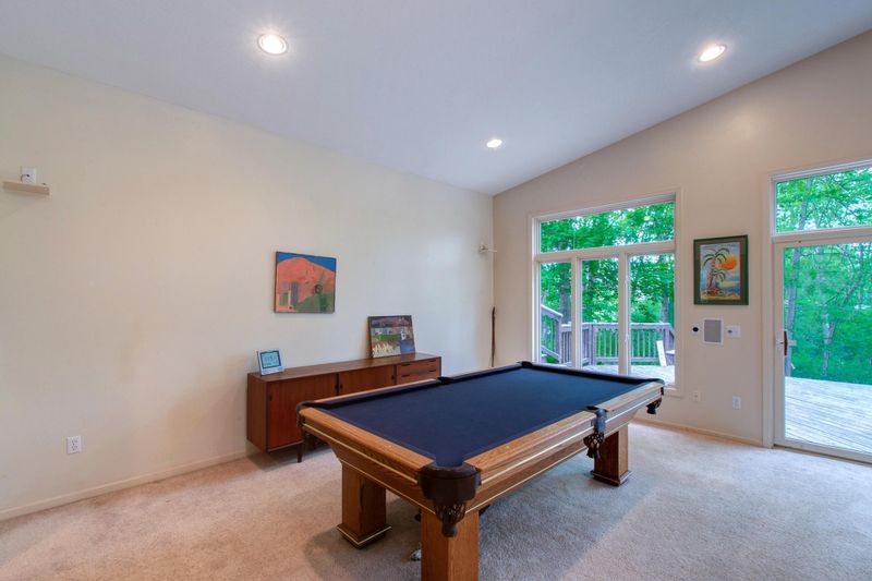 1104 Woodland Trl, Northfield, MN 55057