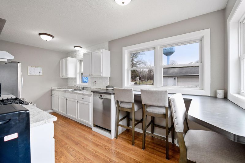 706 5th Ave N, Princeton, MN 55371
