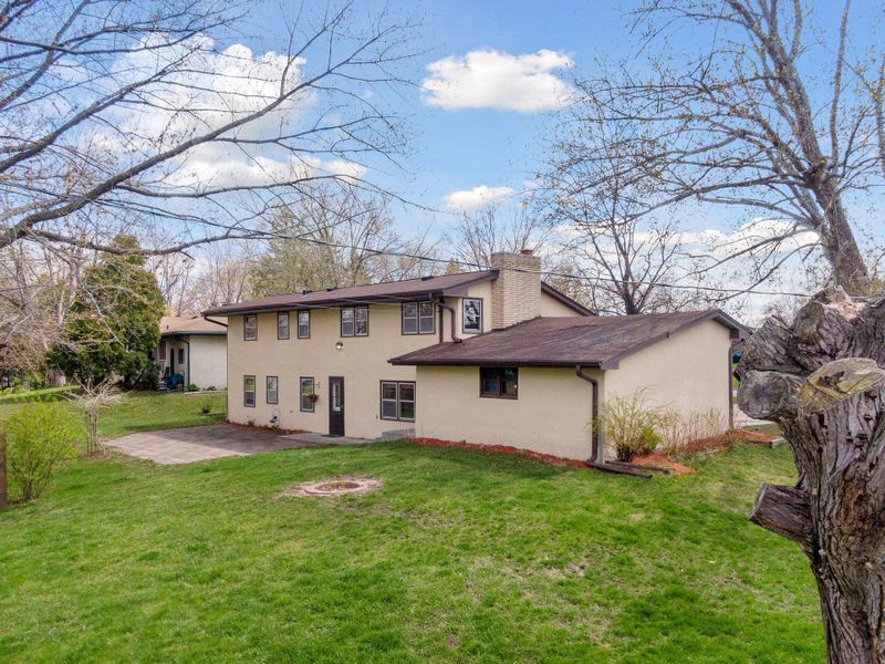 7860 44th Ave N, New Hope, MN 55428