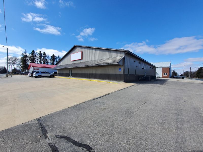 630 N Pleasant Ave, Spring Valley, MN 55975