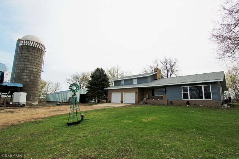 9975 Orchard Rd, Cologne, MN 55322