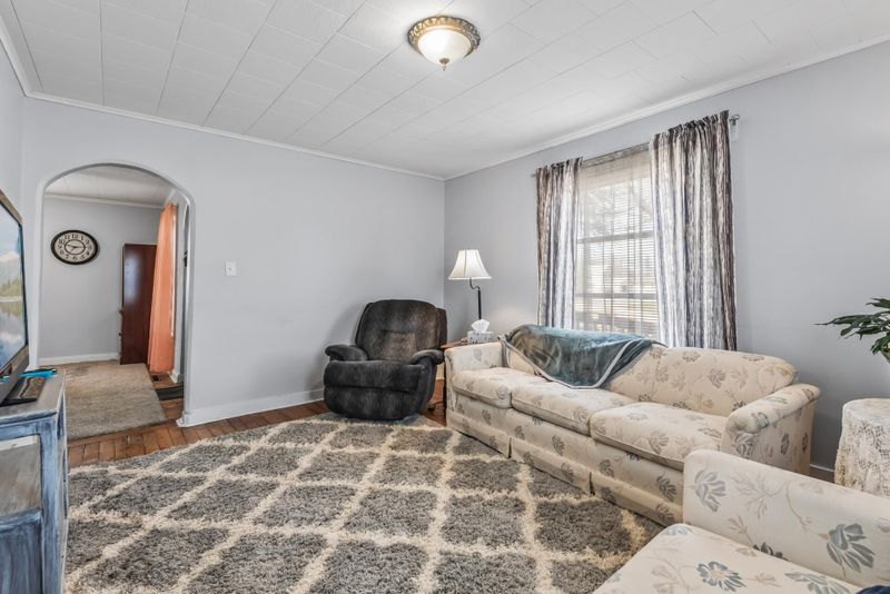 507 5th St S, Princeton, MN 55371