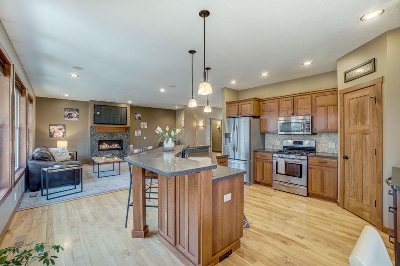 243 Steelhead Dr, River Falls, WI 54022