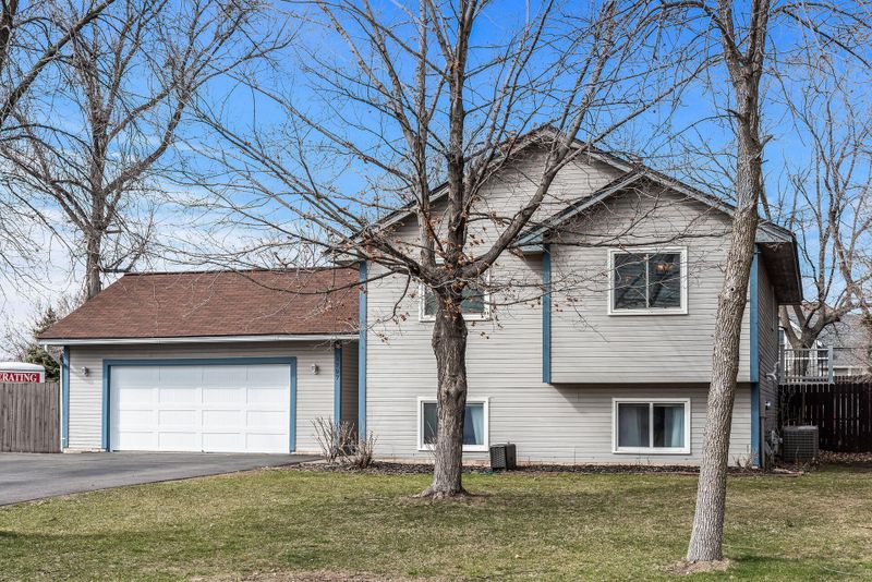 3797 121st Ave NW, Coon Rapids, MN 55433