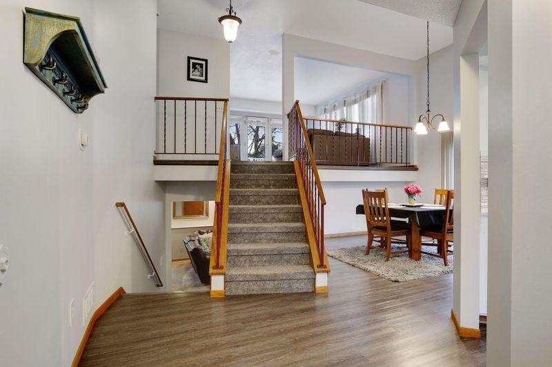 8619 Yalta St NE, Circle Pines, MN 55014