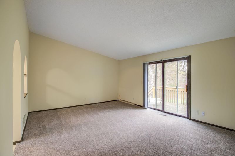 2280 26th Ave NW, New Brighton, MN 55112
