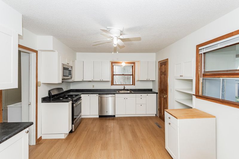 419 View St, Saint Paul, MN 55102