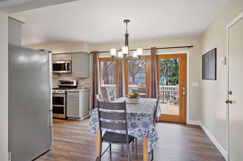 4864 106th Ave NE, Circle Pines, MN 55014