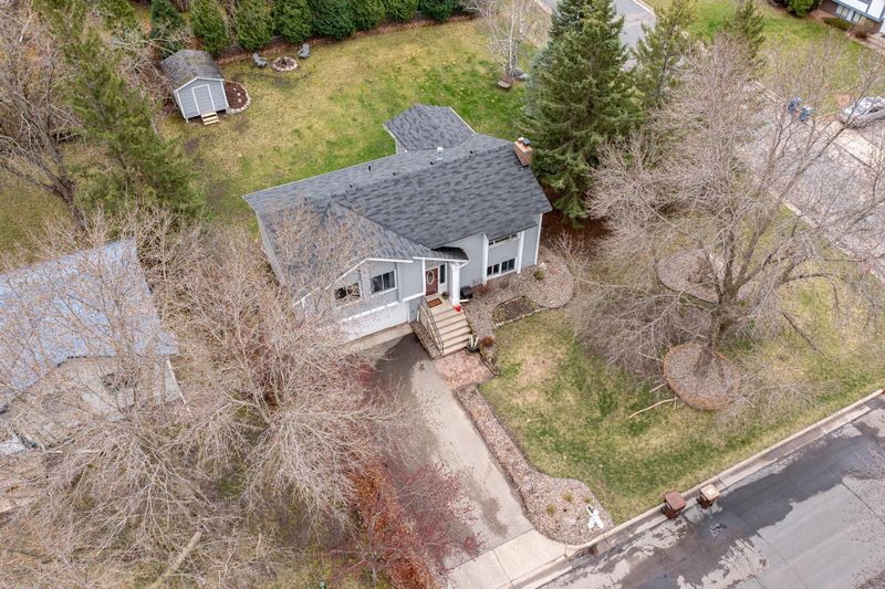 12253 24th Ave S, Burnsville, MN 55337