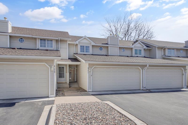 4171 Maureen Dr NE, Columbia Heights, MN 55421