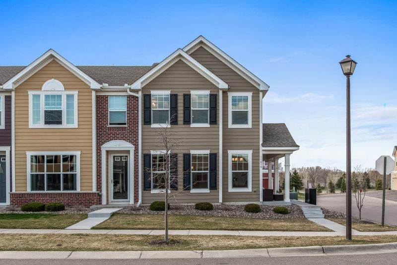 11818 84th Ave N, Maple Grove, MN 55369