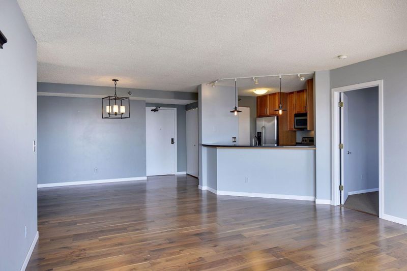 401 S 1st St #1501, Minneapolis, MN 55401