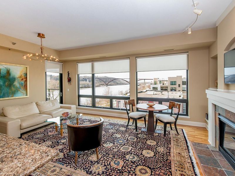 284 Spring St #403, Saint Paul, MN 55102
