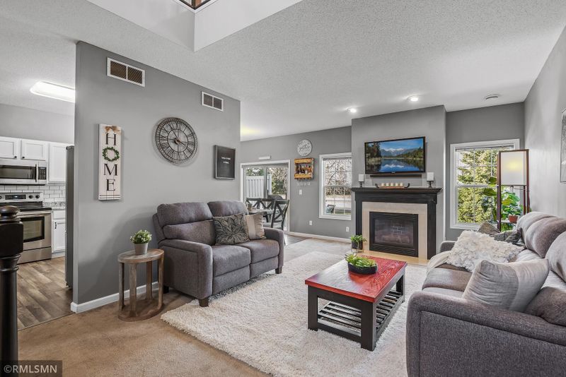 15320 Flower Way #200, Apple Valley, MN 55124