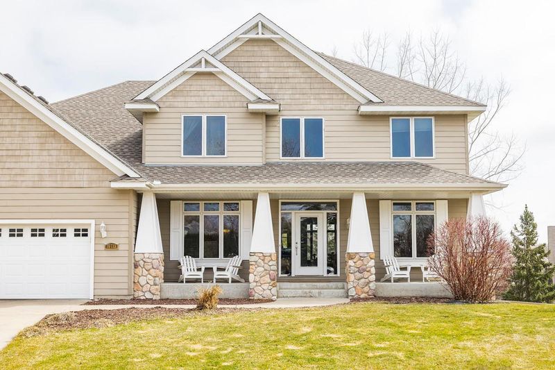 16713 Saddle Horn Ct, Eden Prairie, MN 55347