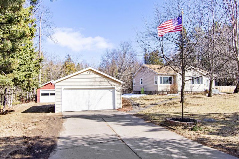 4666 Midway Rd, Hermantown, MN 55811