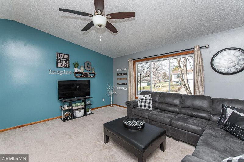3842 9th Ave SW, Rochester, MN 55902