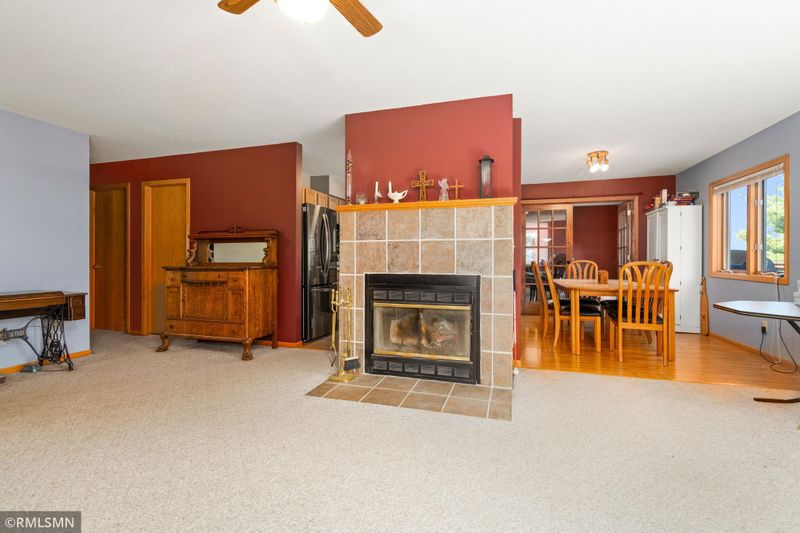 27529 Vogel Dr, Staples, MN 56479