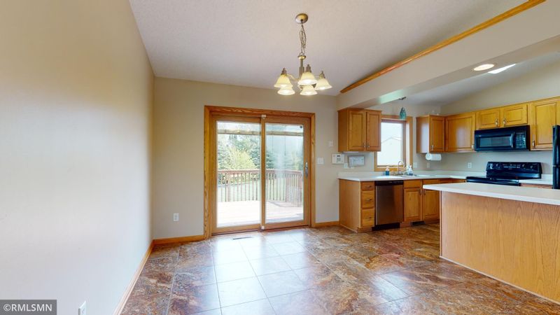 602 Manor Ridge Dr NW, Rochester, MN 55901
