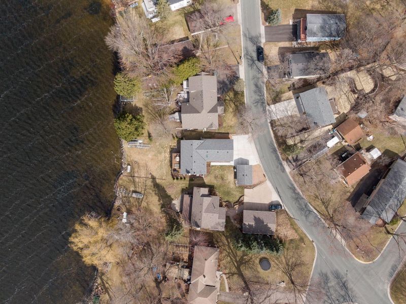5856 Grandview Blvd, Mound, MN 55364