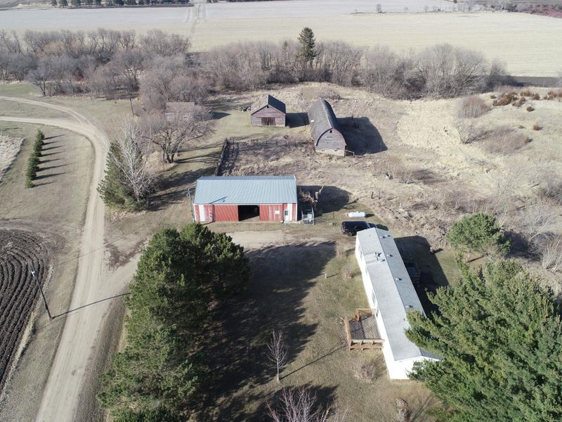 24526 210th St, Paynesville, MN 56362