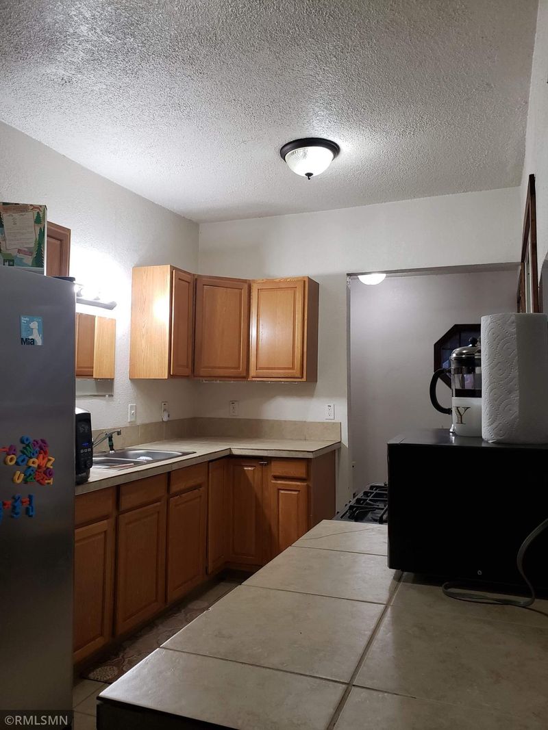 401 Charles Ave, Saint Paul, MN 55103
