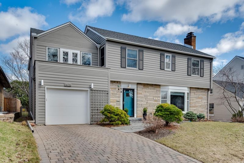 2825 Inglewood Ave S, Saint Louis Park, MN 55416