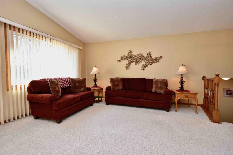 724 35th Ave NW, Rochester, MN 55901