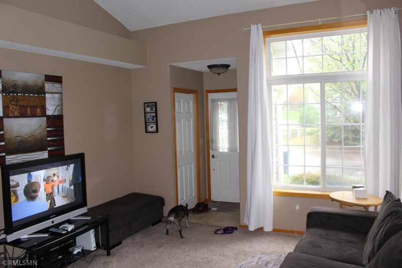 15059 Dunwood Trl #57, Apple Valley, MN 55124