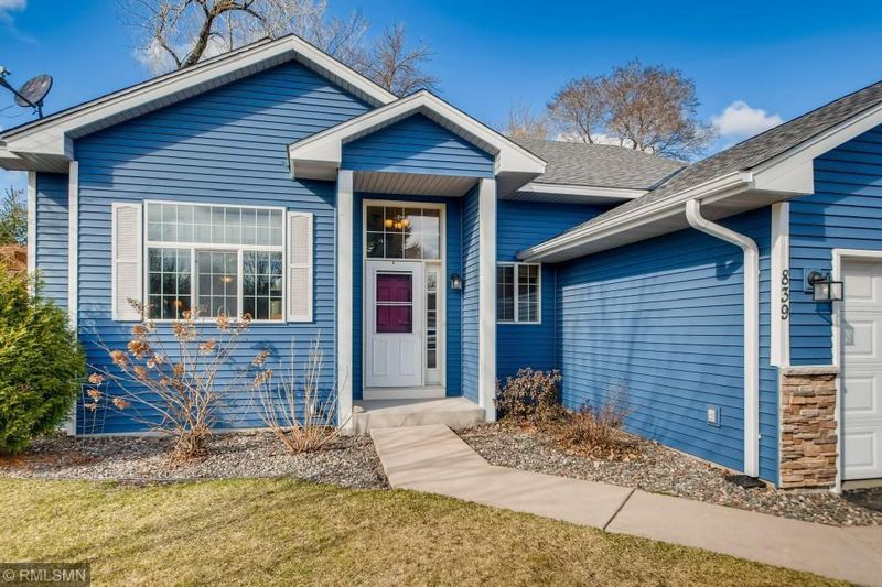 839 102nd Ave NE, Blaine, MN 55434
