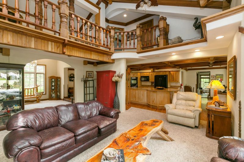 2202 Eagle Point Rd, Menomonie, WI 54751