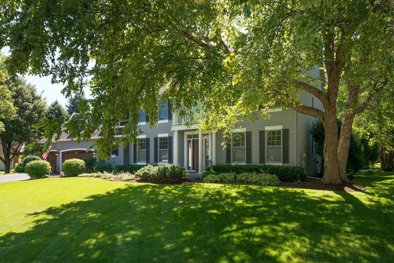 15091 Boulder Pointe Rd, Eden Prairie, MN 55347