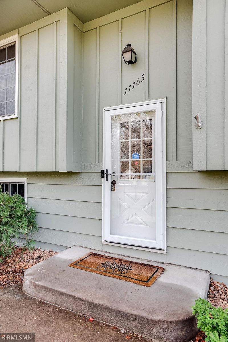 11165 97th Pl N, Maple Grove, MN 55369