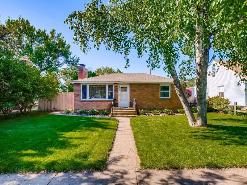 4213 W 125th St, Savage, MN 55378