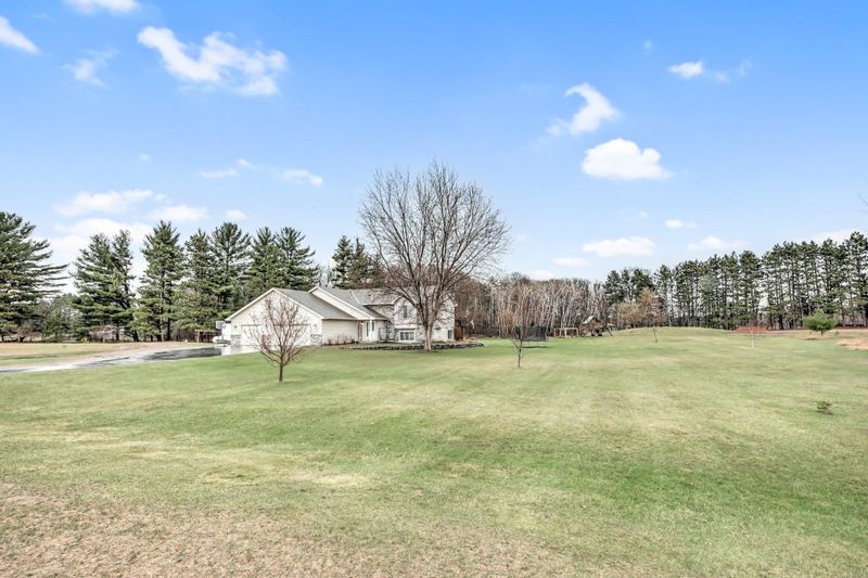 5352 16th St, Princeton, MN 55371