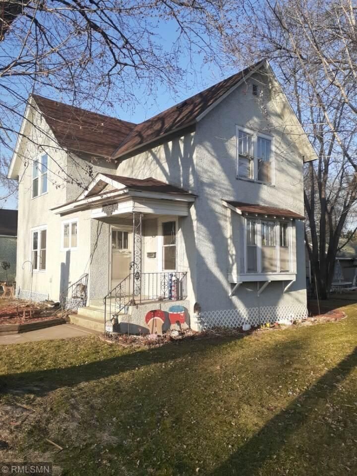 600 4th St NE, Little Falls, MN 56345