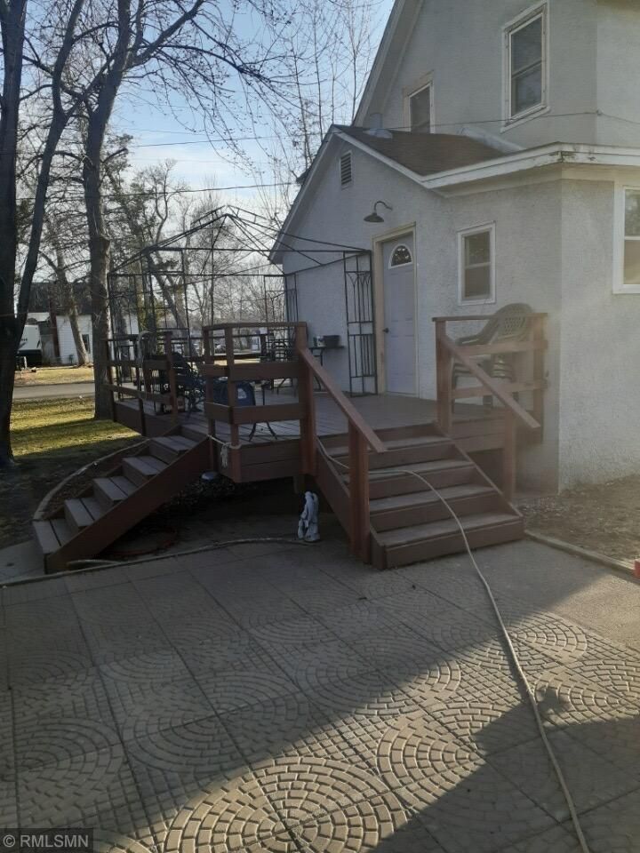 600 4th St NE, Little Falls, MN 56345