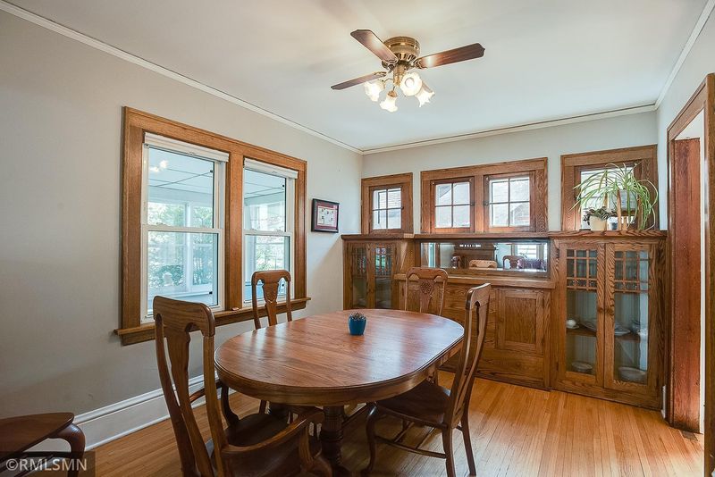 1536 Canfield Ave, Saint Paul, MN 55108