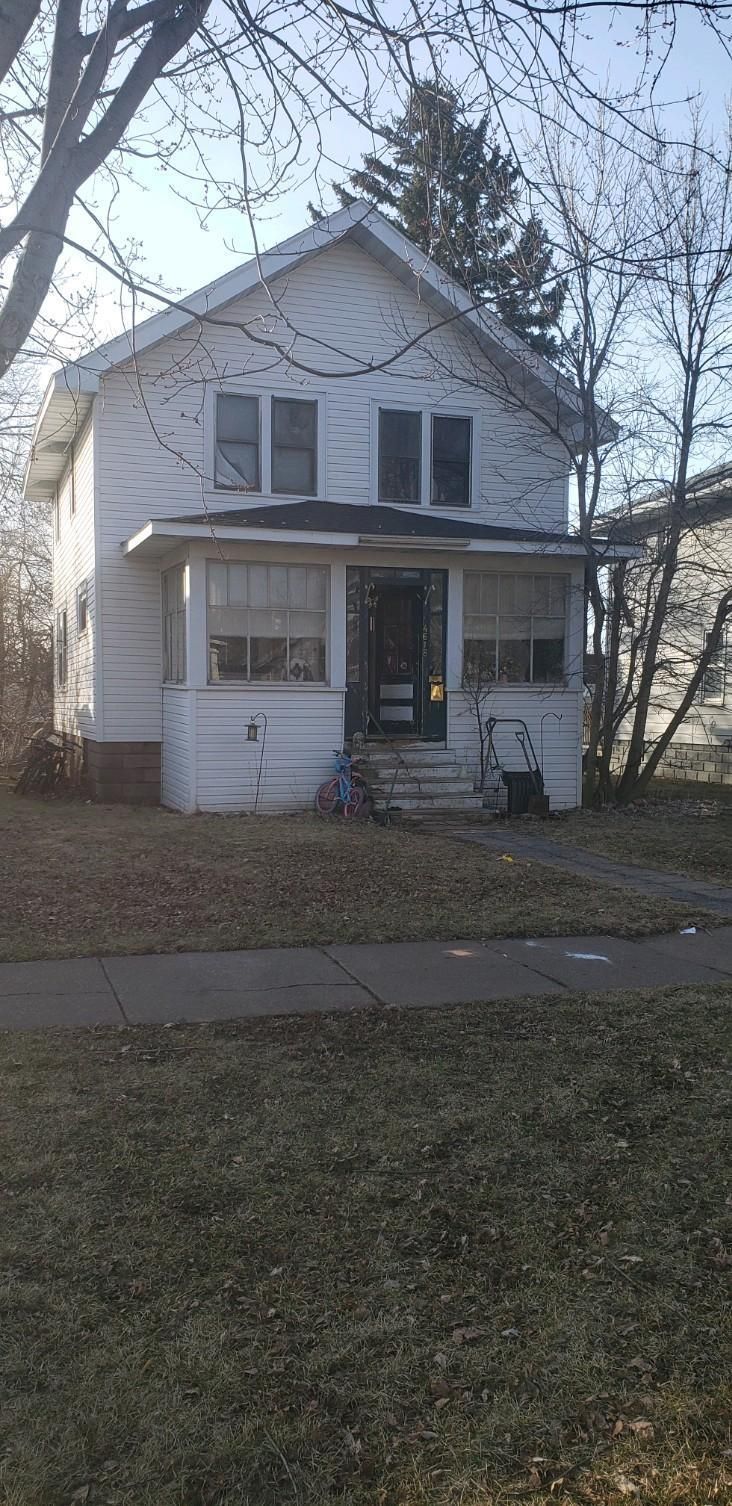 4618 W 6th St, Duluth, MN 55808