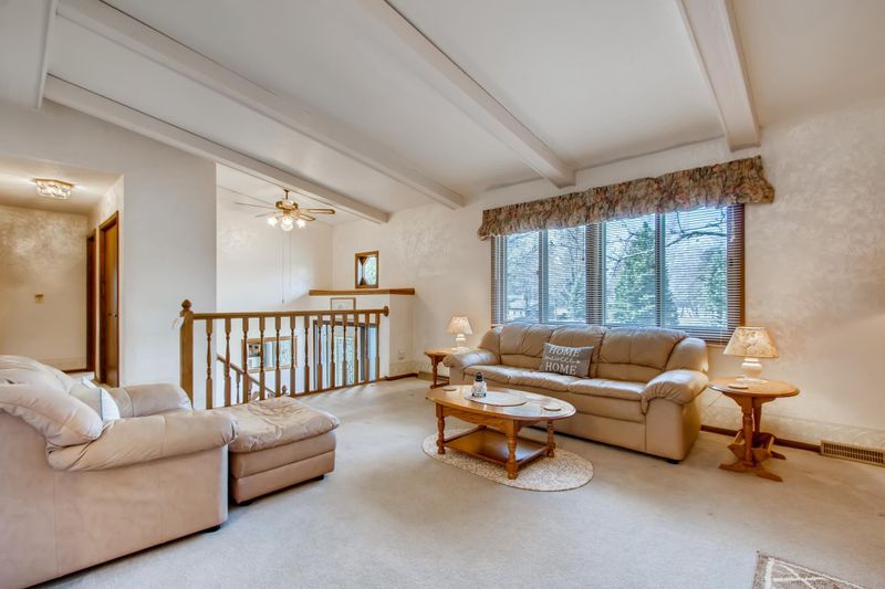 7820 152nd Ln NW, Anoka, MN 55303