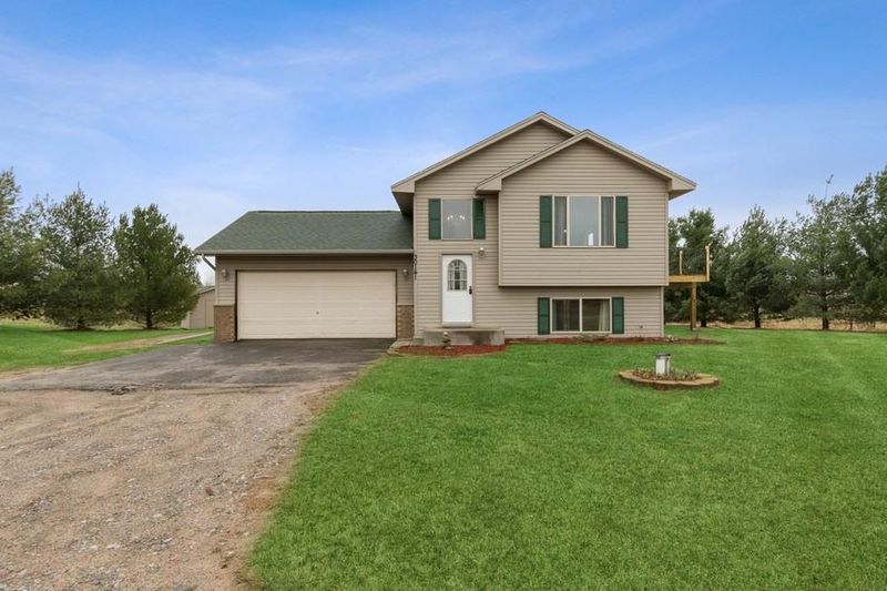 30141 105th St, Princeton, MN 55371