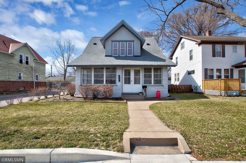 256 5th Ave S, South Saint Paul, MN 55075