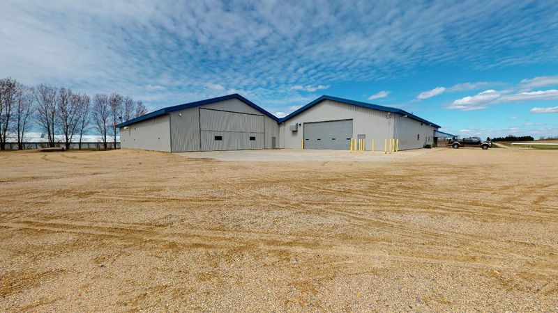 3867 Highway 12 E, Willmar, MN 56201