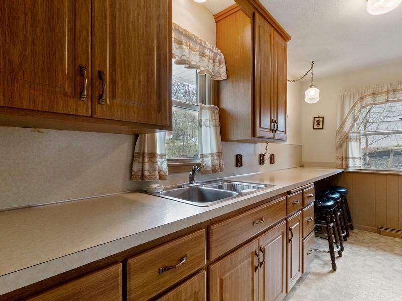 9610 W 16th St, Saint Louis Park, MN 55426