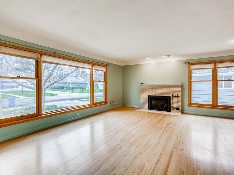1343 Murray St, Saint Paul, MN 55116