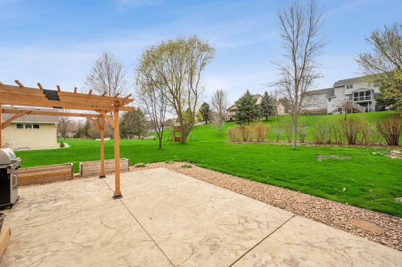 209 Greenbriar Ln, Buffalo, MN 55313