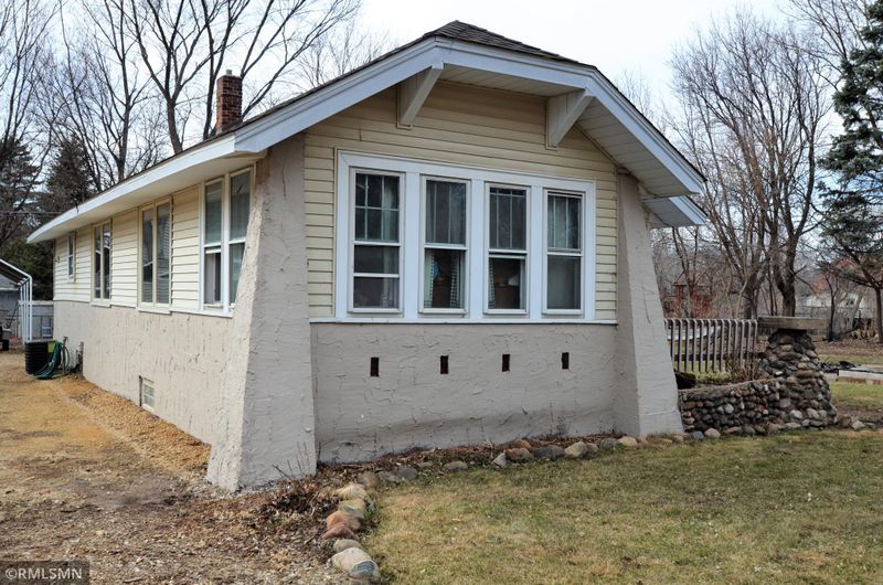273 5th Ave, Newport, MN 55055