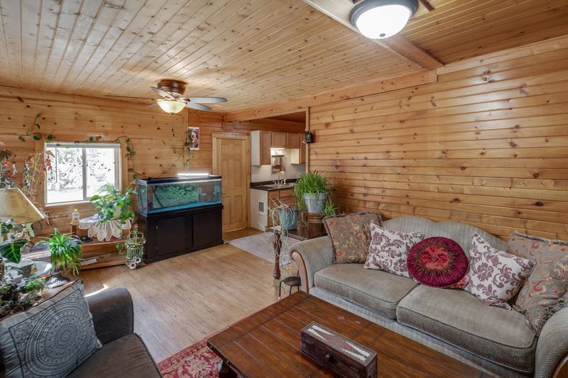 34055 Peoria Rd, Pequot Lakes, MN 56472